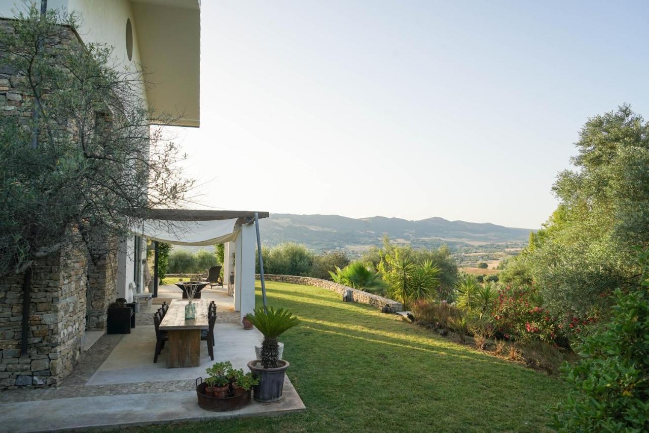 רונדה El Toro Blanco Luxury Villa In Andalucia מראה חיצוני תמונה